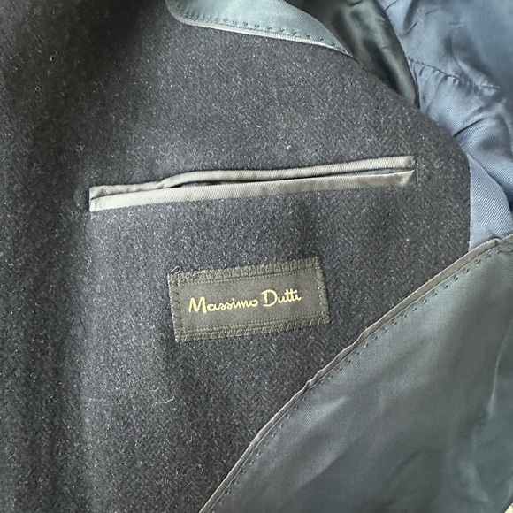 Massimo Dutti Women’s Extra Fine Wool Two Button Navy Blazer Size 46/ US 10 - Picture 4 of 10
